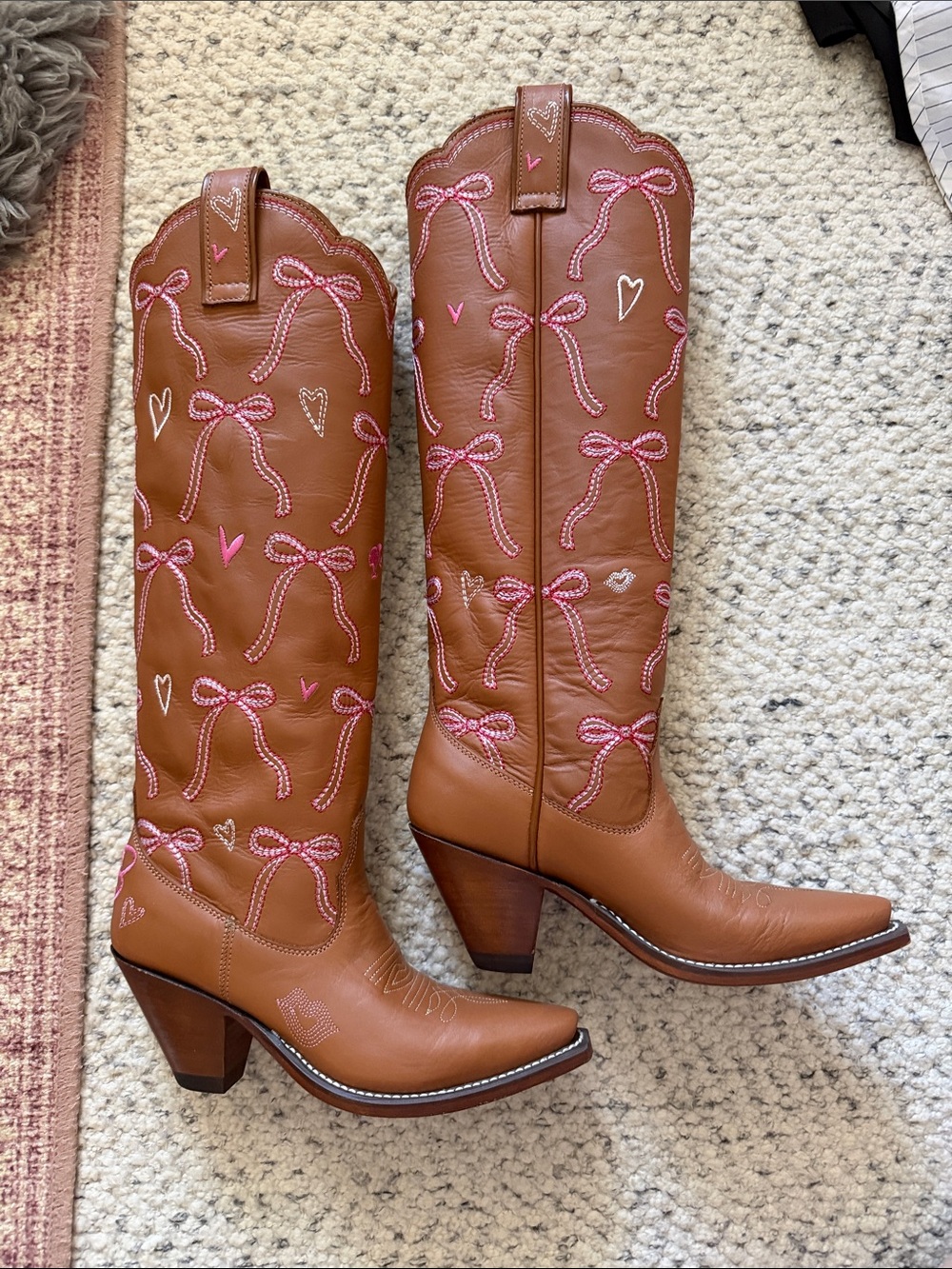 Besita Boots x Barbie
